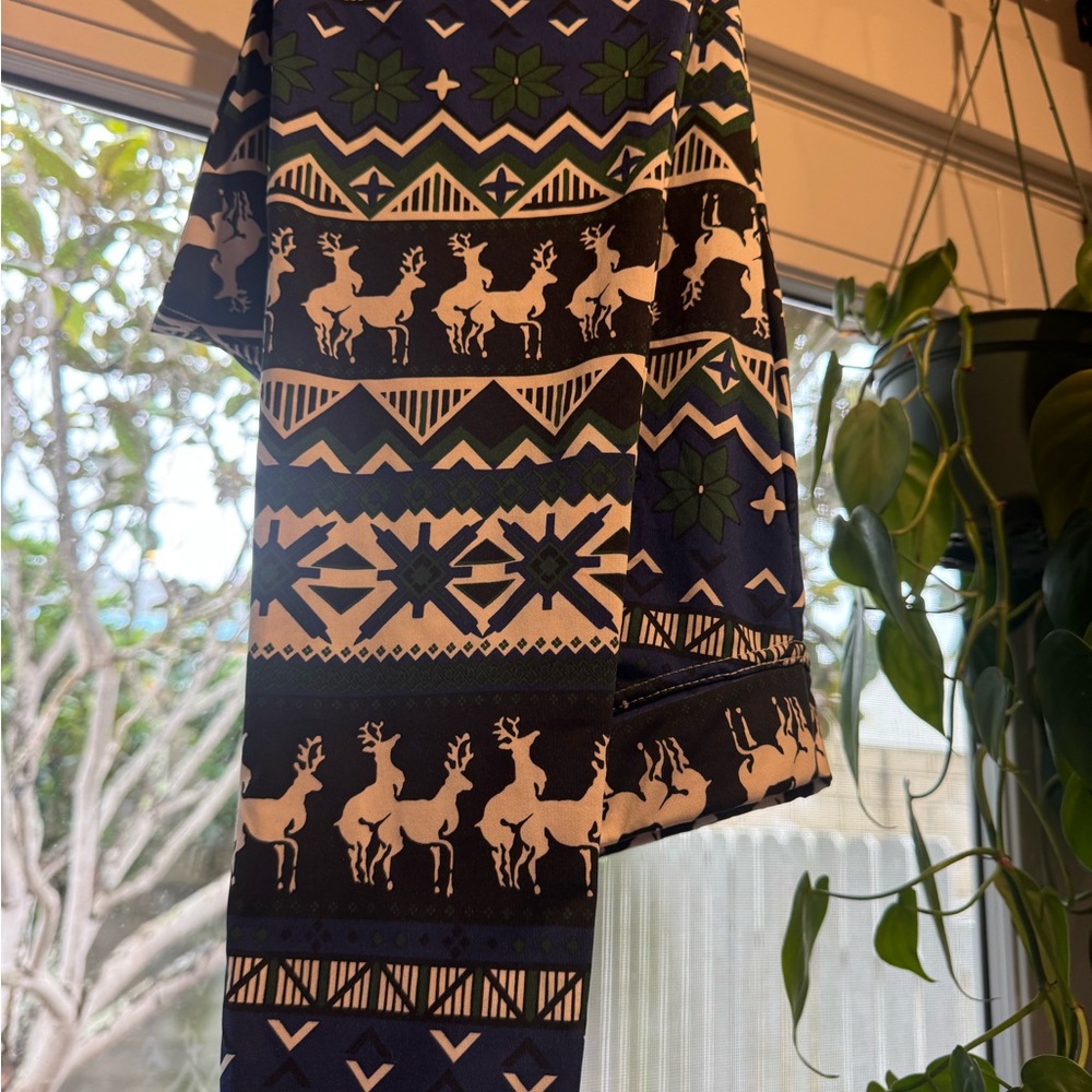 Tipsy Elves Blue and White Patterned Scarf